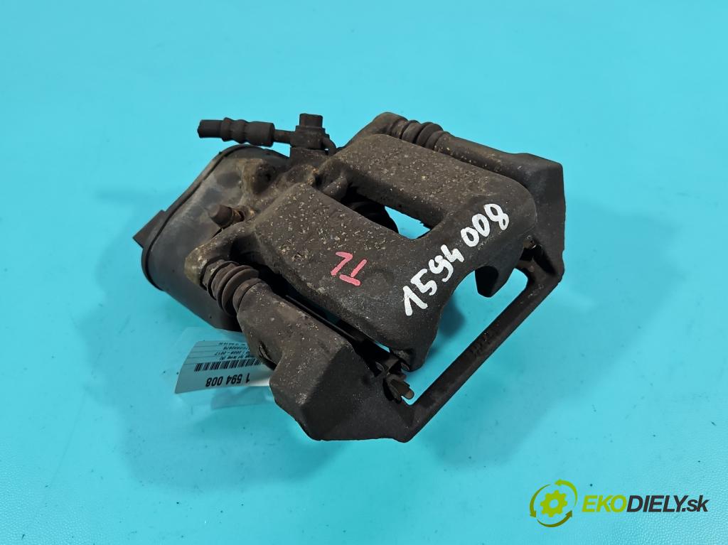 Volvo XC60 I 2008-2017 2.0d 163 hp manual 120 kW 1984 cm3 5- brzdič zadní levý  (Klika dveří ostatní)