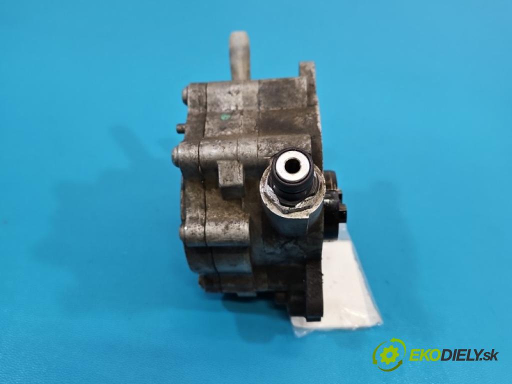 Vw Touran I 2003-2015 2.0 tdi 136hp manual 100 kW 1968 cm3 5- čerpadlo vákuum 03G145209