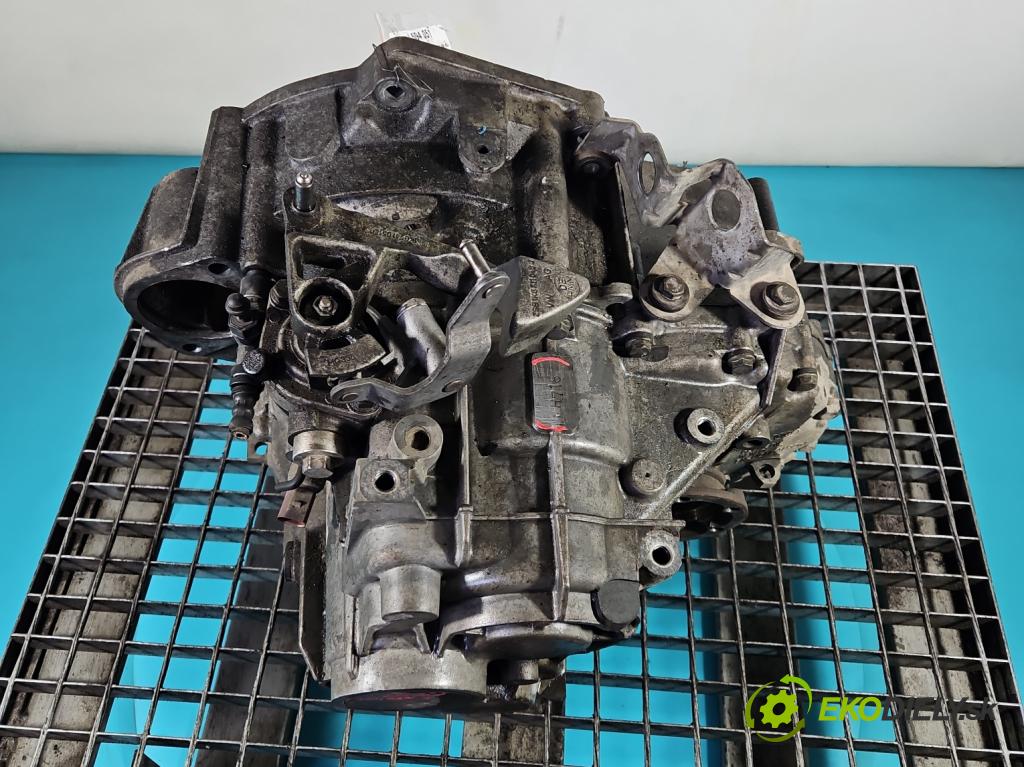 Vw Touran I 2003-2015 2.0 tdi 136 HP manual 100 kW 1968 cm3 5- prevodovka stupeň,rýchlosť manual GNE