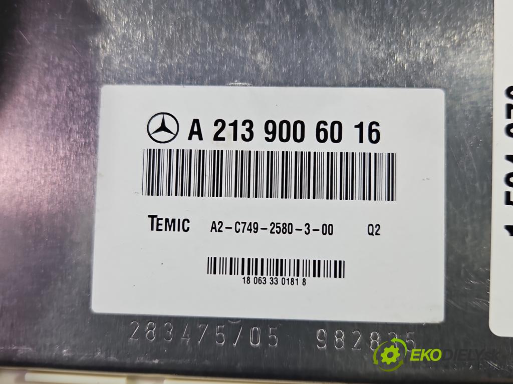 Mercedes E W213 2016-2023 2.0 cdi 654920 194KM automatic 143 kW 1950 cm3 5- řídící jednotka A2139006016