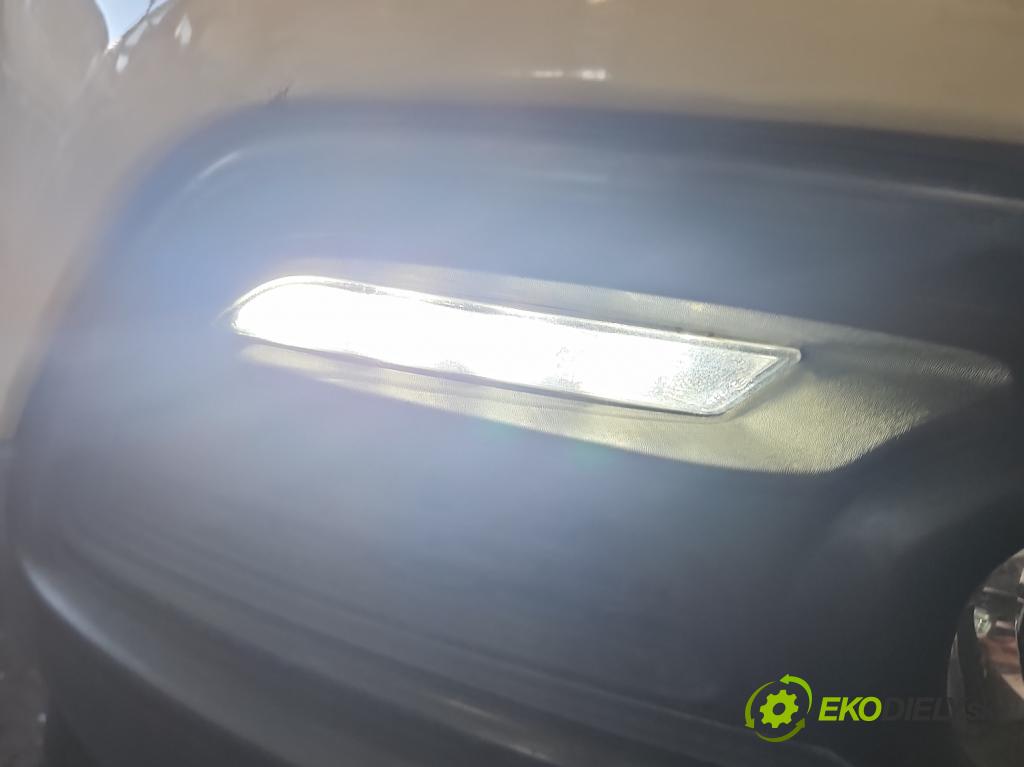 Renault Captur I 2013-2019 0.9 90 hp manual 66 kW 898 cm3 5- Světlo provozu denně pravé 266059367R