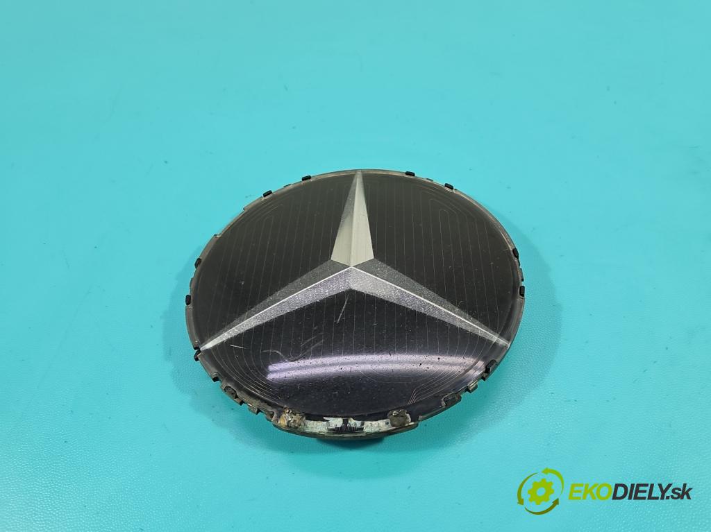 Mercedes E W213 2016-2023 2.0 cdi 654920 194KM automatic 143 kW 1950 cm3 5- mřížka A0008880000