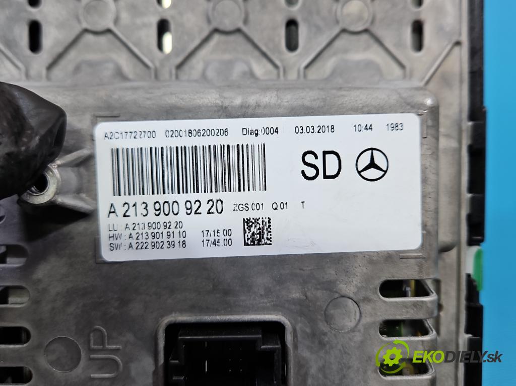 Mercedes E W213 2016-2023 2.0 cdi 654920 194KM: automatic 143 kW 1950 cm3 5- Zobrazit: A2139009220 (Prístrojová doska)