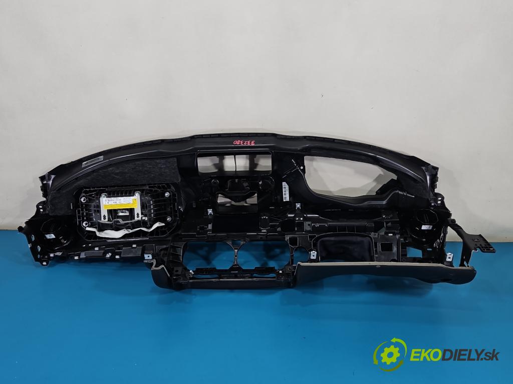 Mercedes E W213 2016-2023 2.0 cdi 654920 194KM: automatic 143 kW 1950 cm3 5- kokpit,pristrojová doska rozdeľovacia 