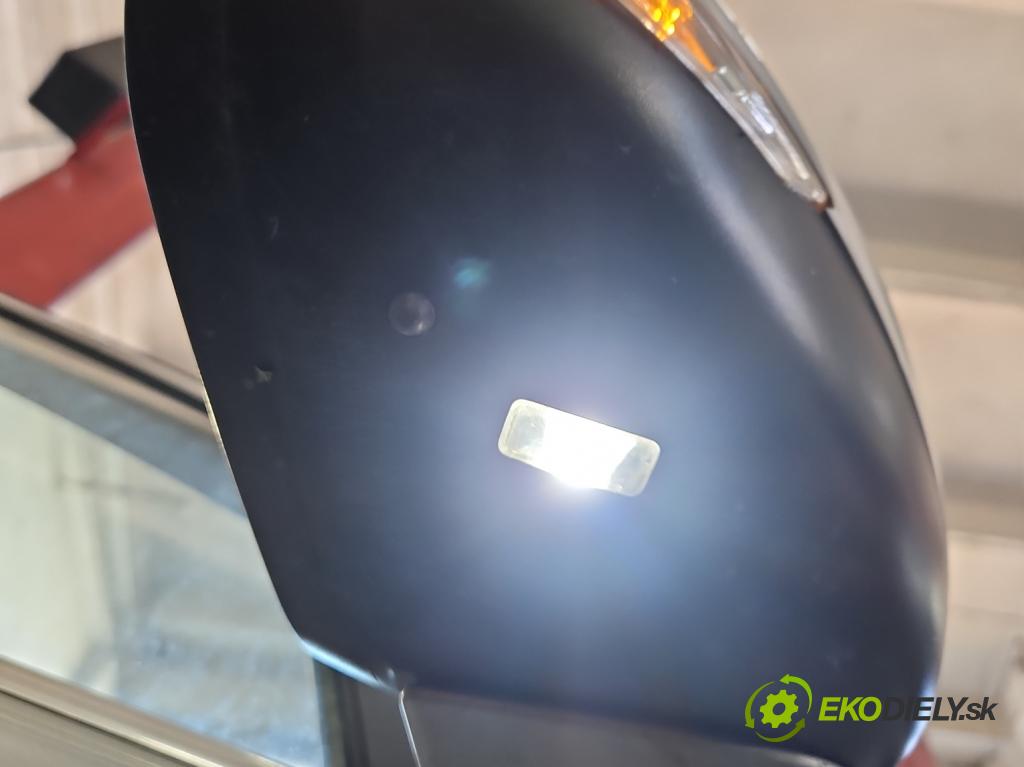 Peugeot 508 I 2010-2018 2.0 hdi 163 HP manual 120 kW 1997 cm3 5- zrkadlo pravé  (Kľučka dverí ostatné)