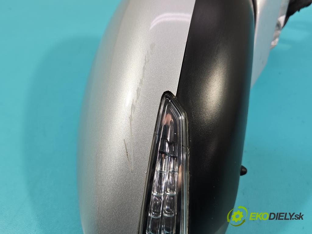 Peugeot 508 I 2010-2018 2.0 hdi 163 HP manual 120 kW 1997 cm3 5- zrkadlo pravé  (Kľučka dverí ostatné)