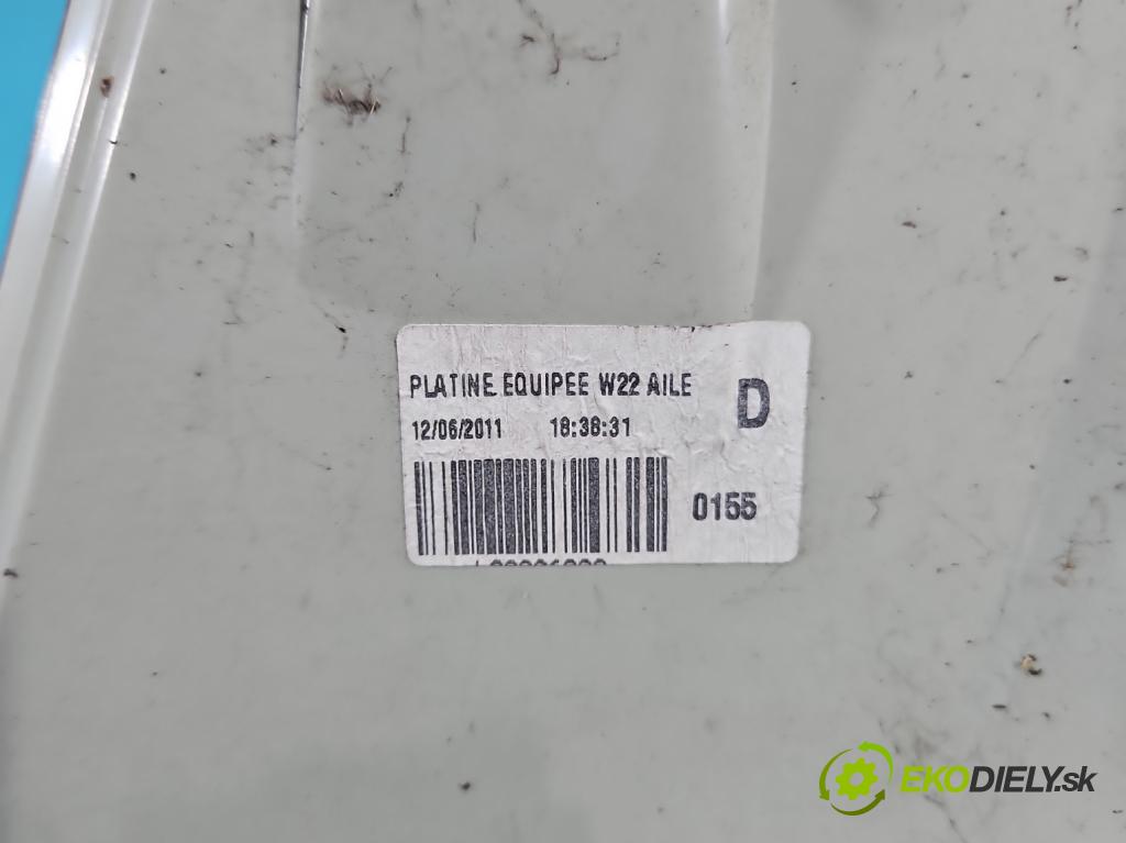 Peugeot 508 I 2010-2018 2.0 hdi 163 HP manual 120 kW 1997 cm3 5- svetlo / reflektor zadné pravé 9686779680 (Kľučka dverí ostatné)