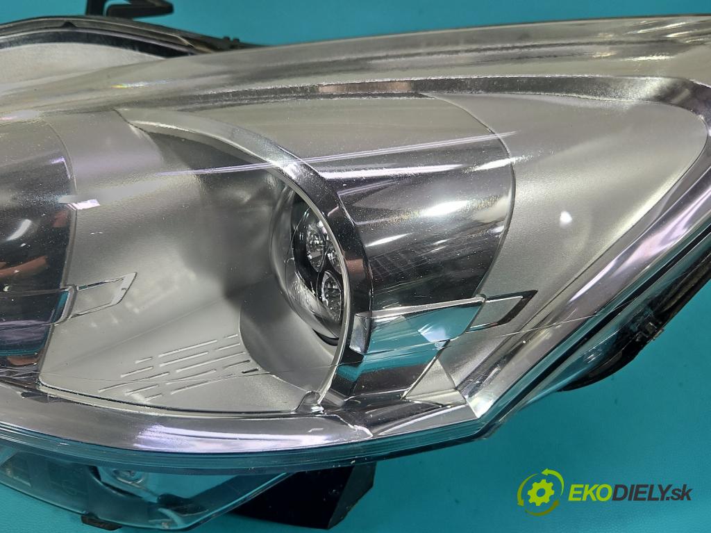Peugeot 508 I 2010-2018 2.0 hdi 163 HP manual 120 kW 1997 cm3 5- Reflektor: ľavý 9687580680 (Kľučka dverí ostatné)