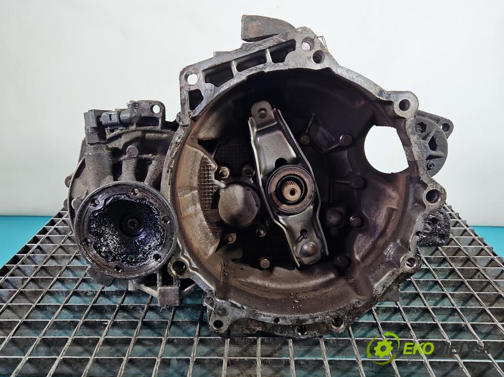 Audi A3 8L 1996-2003 1.9 tdi 90 HP manual 66 kW 1896 cm3 3- prevodovka stupeň,rýchlosť manual EGR