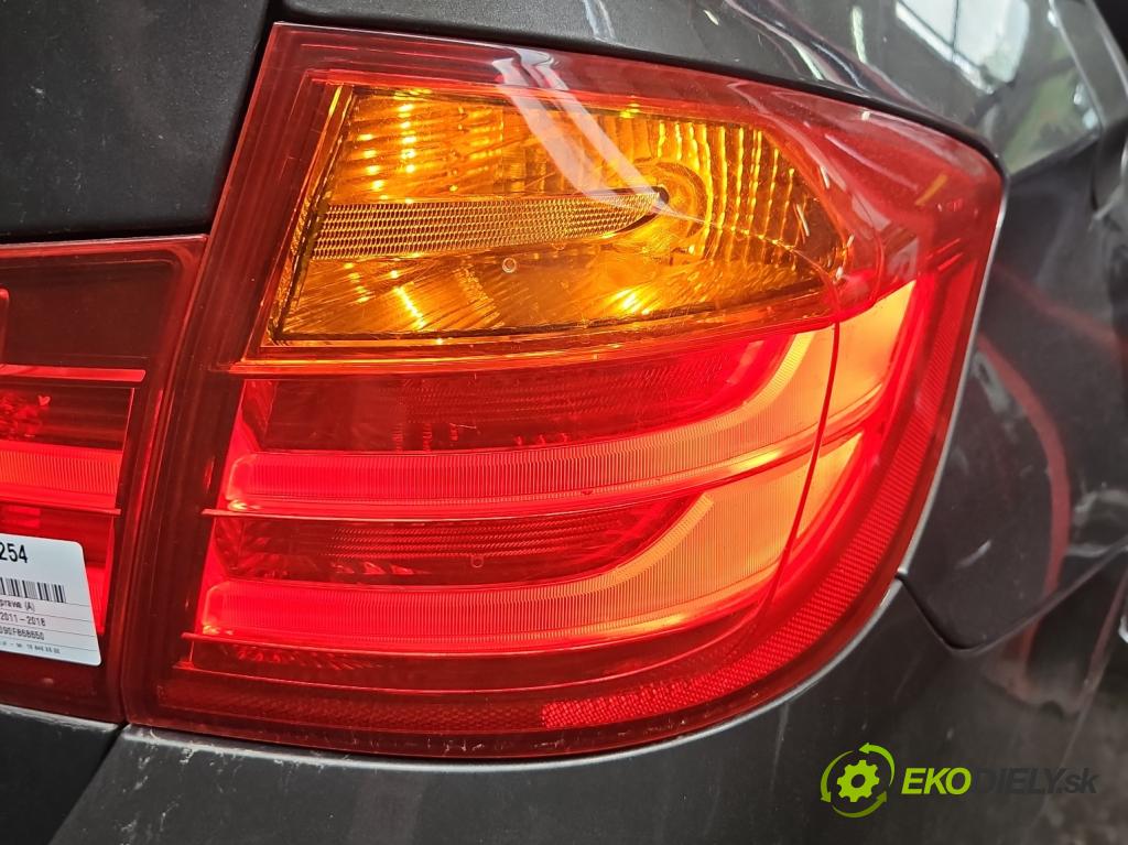 Bmw 3 F30 2011-2018 2.0d 116 HP manual 85 kW 1995 cm3 5- svetlo / reflektor zadné pravé  (Kľučka dverí ostatné)