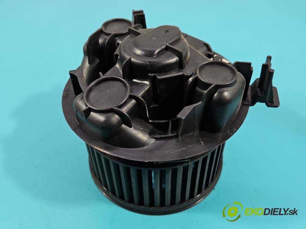 Nissan Note I 2006-2012 1.5 dci 86 hp manual 63 kW 1461 cm3 5- ventilátor vzduchu F667217D