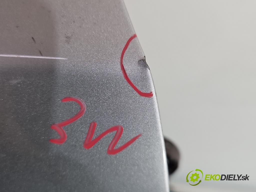Peugeot 508 I 2010-2018 2.0 hdi 163 HP manual 120 kW 1997 cm3 5- dvere predné pravé  (Kľučka dverí ostatné)