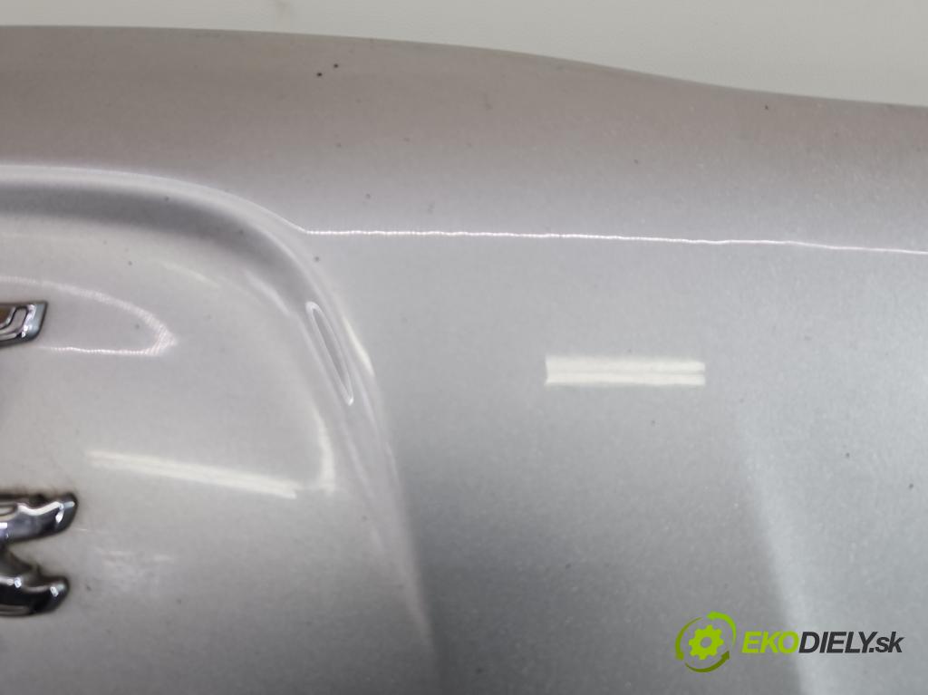 Peugeot 508 I 2010-2018 2.0 hdi 163 HP manual 120 kW 1997 cm3 5- kapota predná