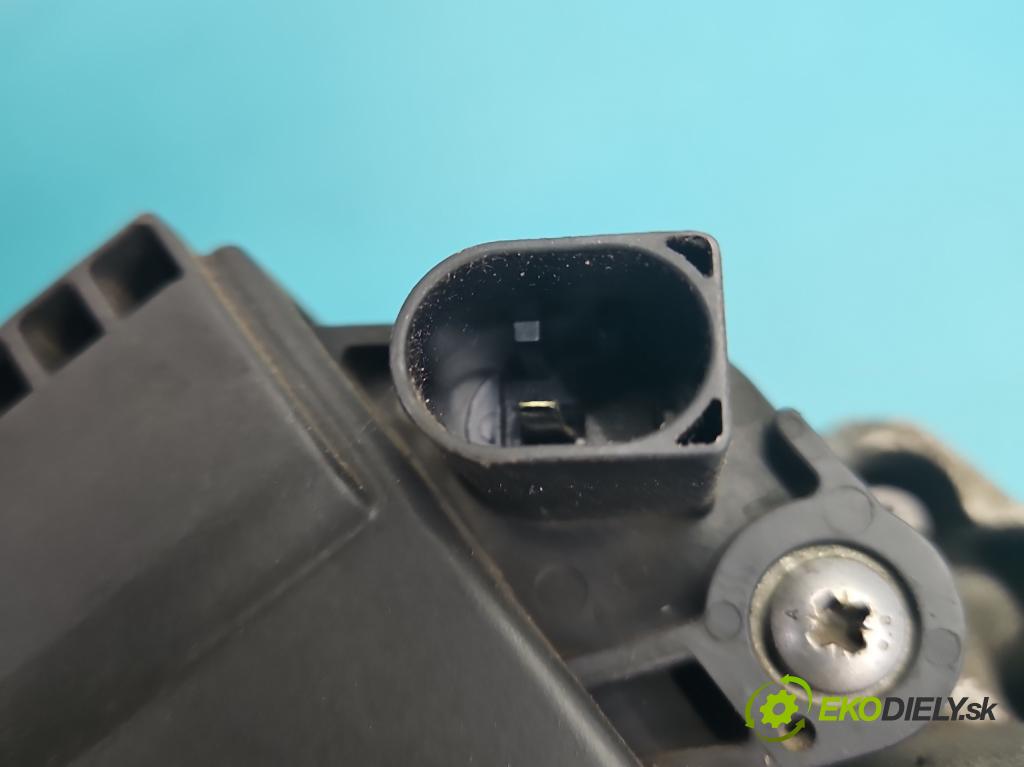 Vw Passat B7 2010-2014 1.6 tdi 105 hp manual 77 kW 1598 cm3 5- Alternator 03L903024F (Alternátor)