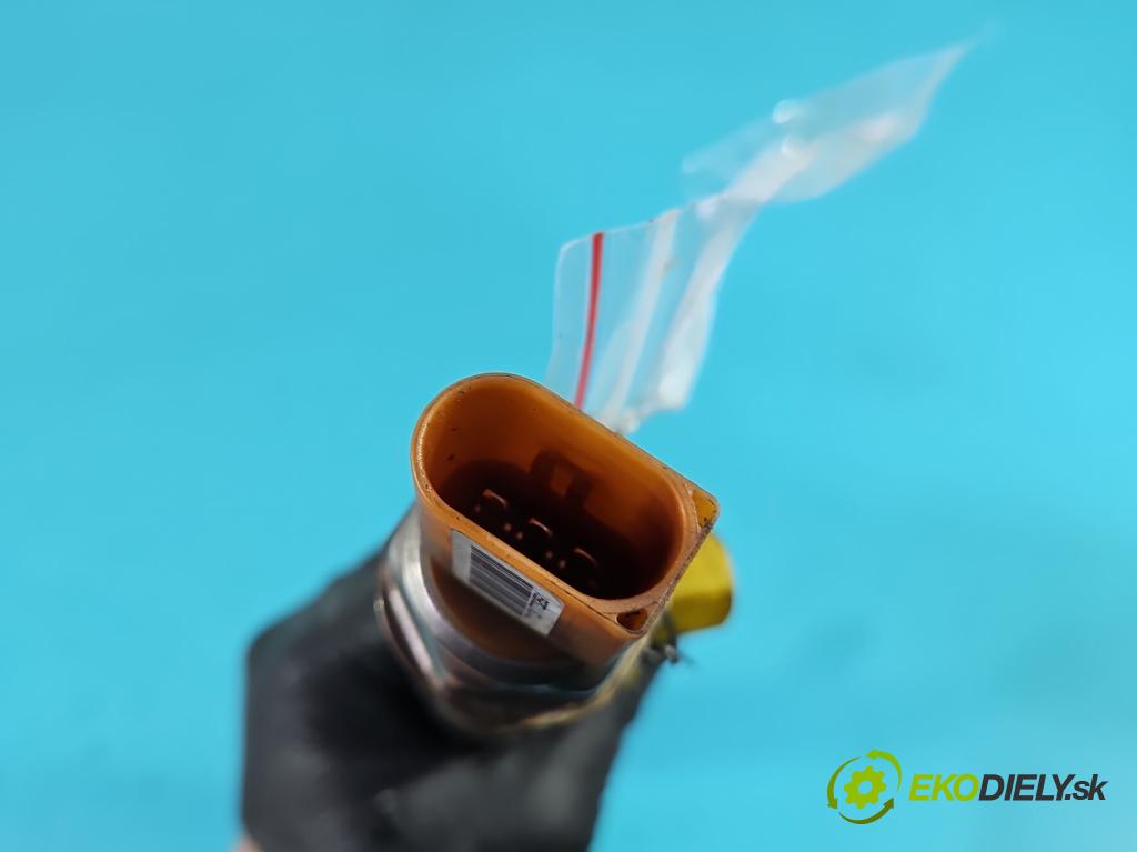 Vw Passat B7 2010-2014 1.6 tdi 105 HP manual 77 kW 1598 cm3 5- lišta vstrekovacia 03L130089AA (Vstrekovacia lišta)