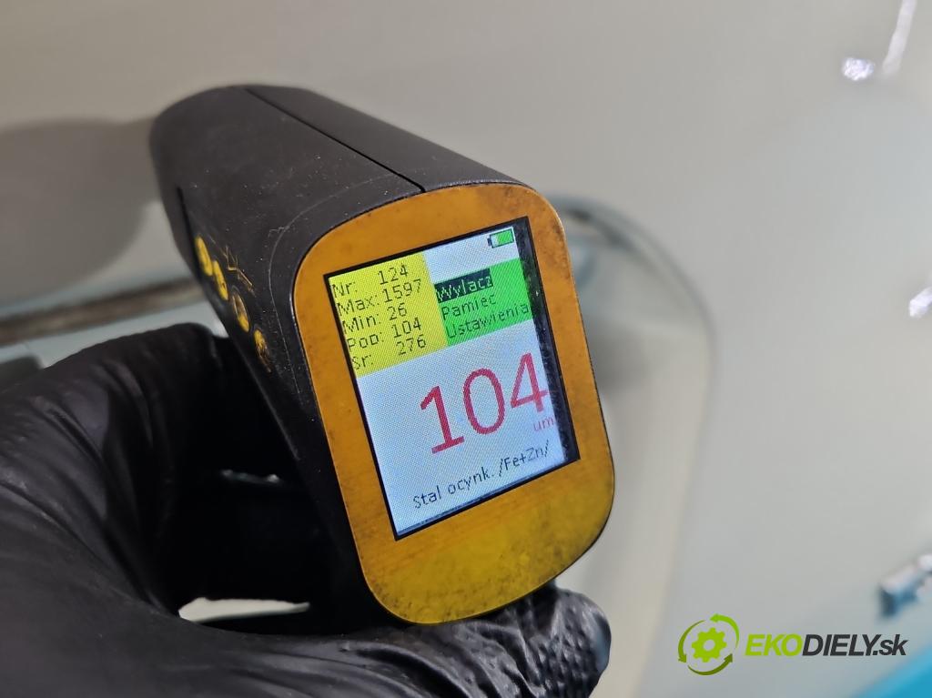Renault Captur I 2013-2019 0.9 90 HP manual 66 kW 898 cm3 5- zadna kufor  (Kapota zadná (kufor))