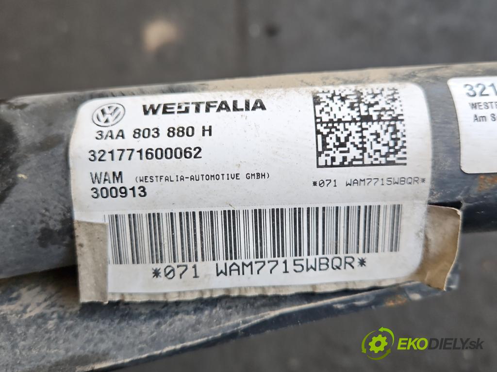 Vw Passat B7 2010-2014 1.6 tdi 105 HP manual 77 kW 1598 cm3 5- Hák: vlečení: 3AA803880H (Ťažné zariadenie)