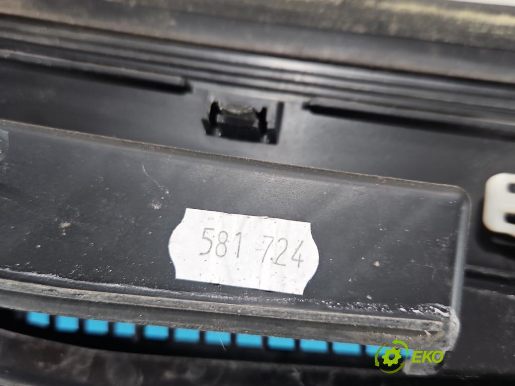 Renault Captur I 2013-2019 0.9 90 hp manual 66 kW 898 cm3 5- torpédo 668638829R (Plast pod čelním sklem)