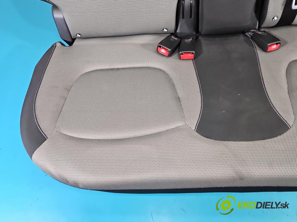 Renault Captur I 2013-2019 0.9 90 HP manual 66 kW 898 cm3 5- Pohovka: zadné  (Sedadlo)