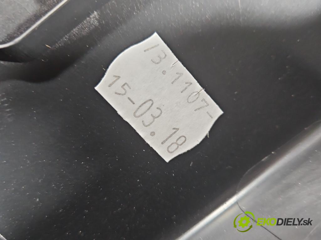Mercedes E W213 2016-2023 2.0 cdi 654920 194KM: automatic 143 kW 1950 cm3 5- Čalounictví: kufrové dvere A2137400100