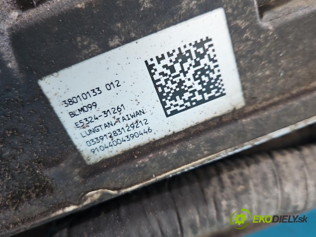 Jeep Grand Cherokee WK2 IV 2010-2021 3.0 CRD 250 HP automatic 184 kW 2987 cm3 5- Ozubené kolo: volant P05154828AE
