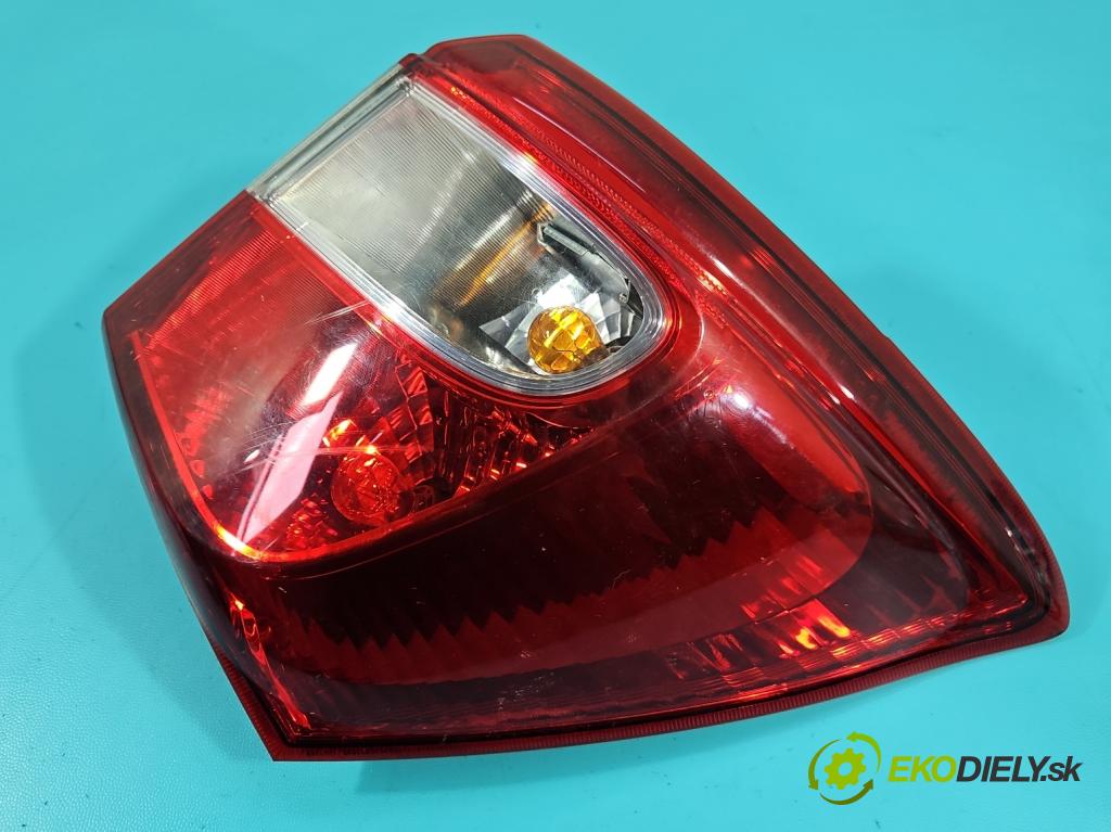 Suzuki SX4 S-Cross 2013-2021 1.6 DDIS 120 HP manual 88 kW 1598 cm3 5- svetlo / reflektor zadné pravé 220-17733 (Kľučka dverí ostatné)