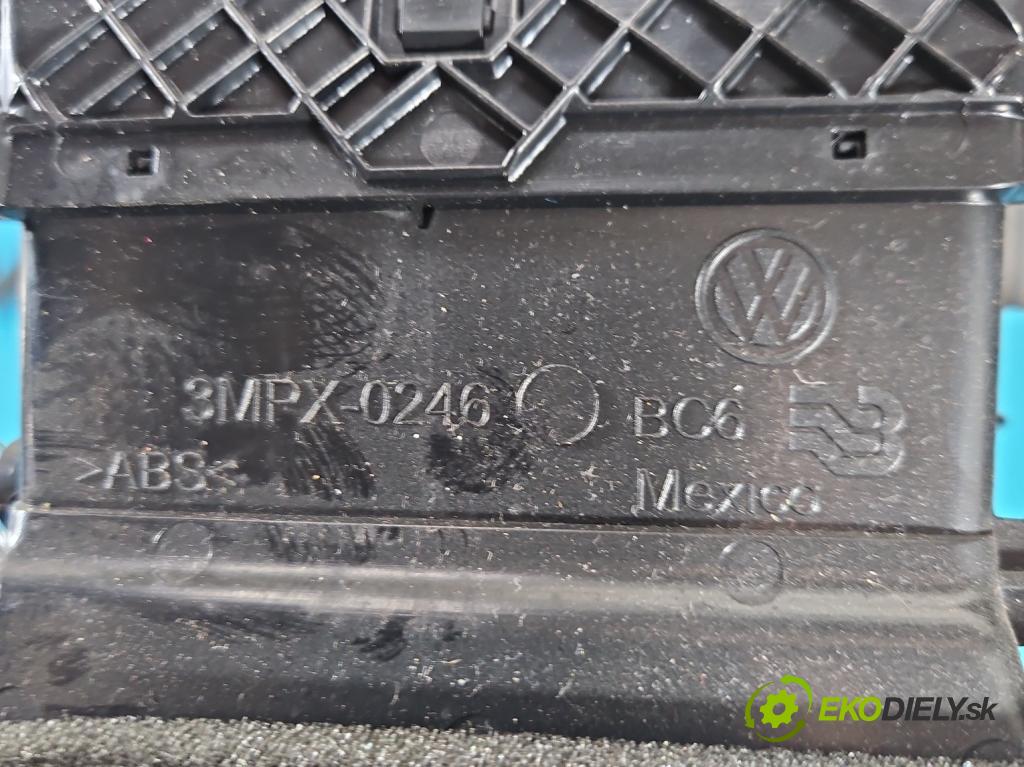 Vw Jetta VI 2010-2018 1.6 tdi CAYC: 105 HP manual 77 kW 1598 cm3 4- Mřížka: kúrenia stredová 5C78570590 (Mriežka kúrenia (fukár))