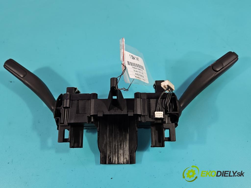 Vw Jetta VI 2010-2018 1.6 tdi 105 HP manual 77 kW 1598 cm3 4- prepínač komplex: 1K5953521AE (Prepínacie páčky pod volantom)