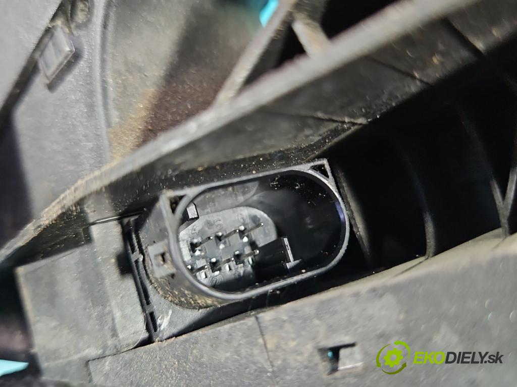 Bmw X1 E84 2009-2015 2.0d 184hp automatic 135 kW 1995 cm3 5- pedal plyn potenciometr: 6860784
