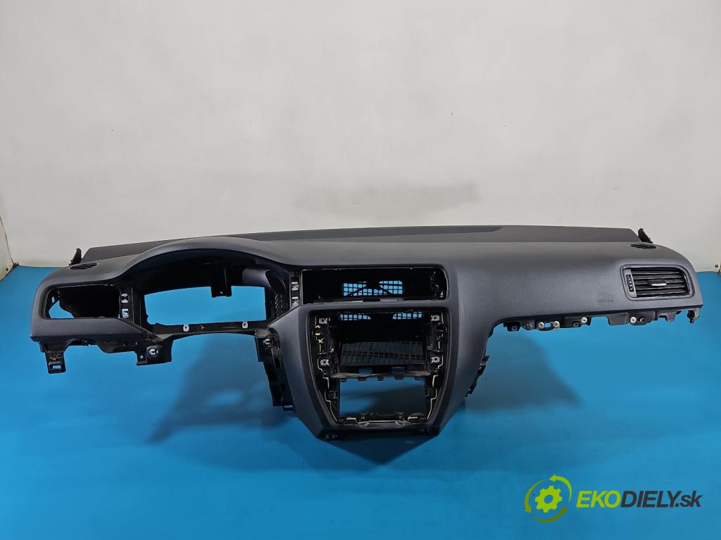 Vw Jetta VI 2010-2018 1.6 tdi CAYC: 105 HP manual 77 kW 1598 cm3 4- kokpit,pristrojová doska rozdeľovacia 