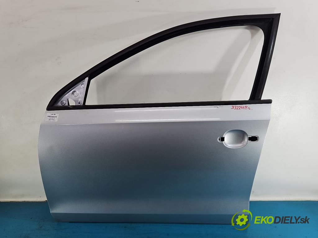 Vw Jetta VI 2010-2018 1.6 tdi 105 HP manual 77 kW 1598 cm3 4- dvere predné ľavé  (Kľučka dverí ostatné)