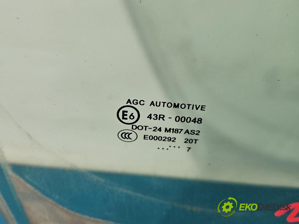 Fiat Scudo II 2006-2016 1.6 jtd 90 HP manual 66.2 kW 1560 cm3 5- sklo dvere predné pravé