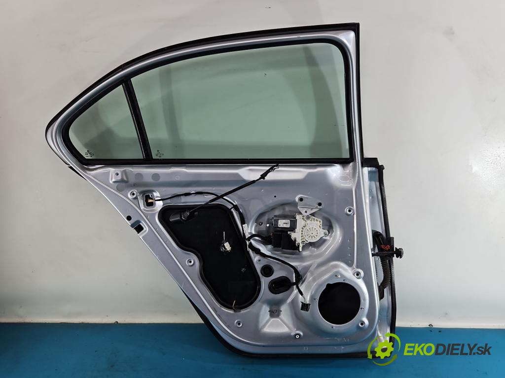 Vw Jetta VI 2010-2018 1.6 tdi 105 HP manual 77 kW 1598 cm3 4- dvere zadné ľavé  (Kľučka dverí ostatné)