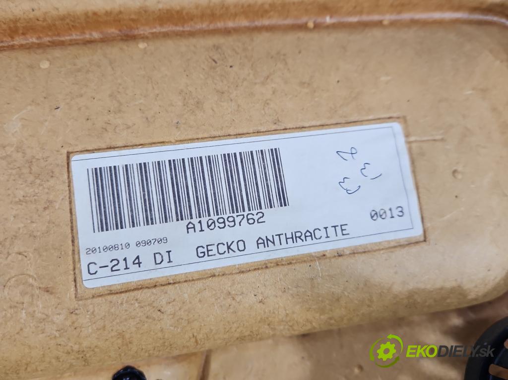 Ford Kuga Mk1 2008-2013 2.0 tdci 140 HP manual 103 kW 1997 cm3 5- Čalounictví: dvere predné ľavé 7M51-R23943-AB