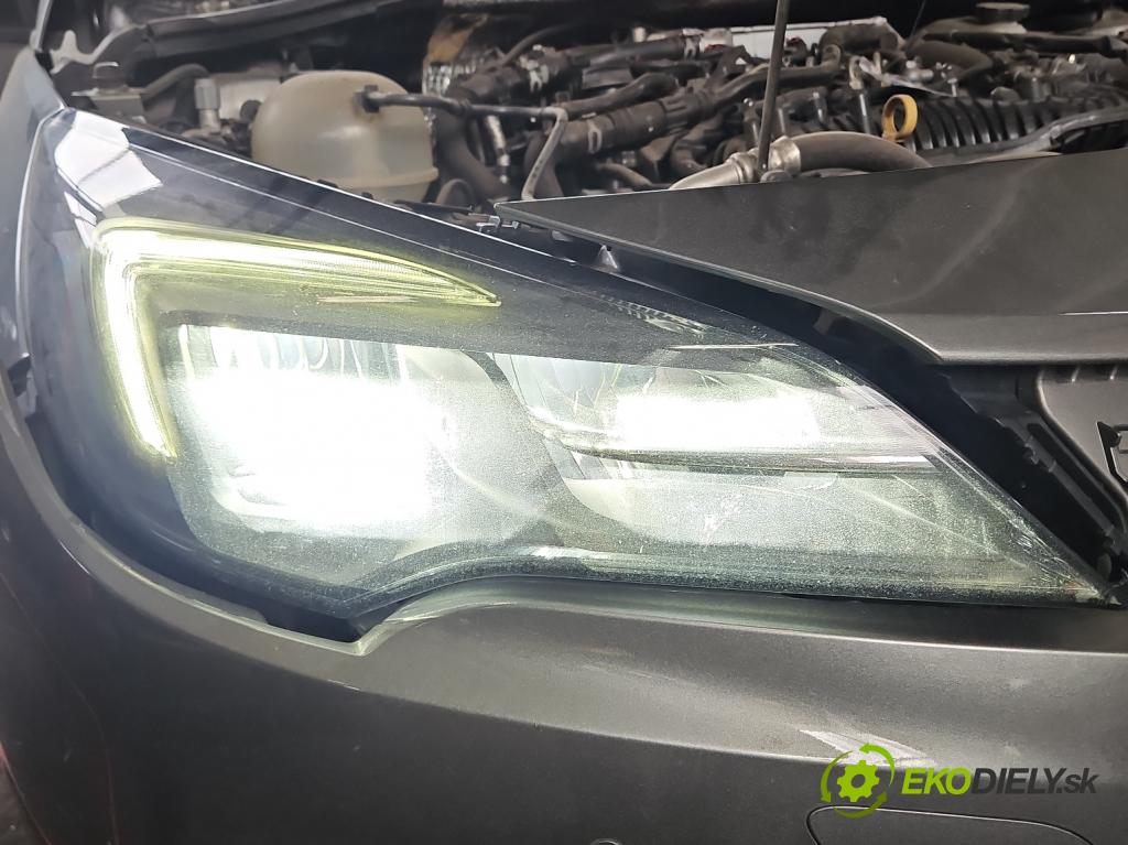 Opel Astra V  2015-2022 1.5 cdti 105 HP manual 77 kW 1496 cm3 5- Reflektor: pravý 39195689 (Svetlo predné pravé)