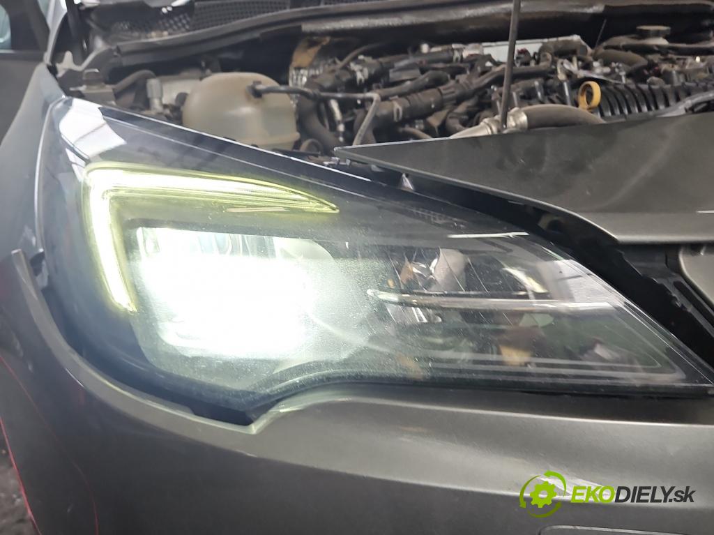 Opel Astra V  2015-2022 1.5 cdti 105 HP manual 77 kW 1496 cm3 5- Reflektor: pravý 39195689 (Svetlo predné pravé)