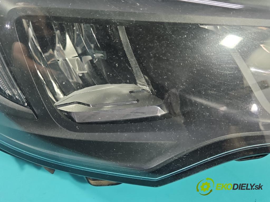 Opel Astra V  2015-2022 1.5 cdti 105 HP manual 77 kW 1496 cm3 5- Reflektor: pravý 39195689 (Svetlo predné pravé)
