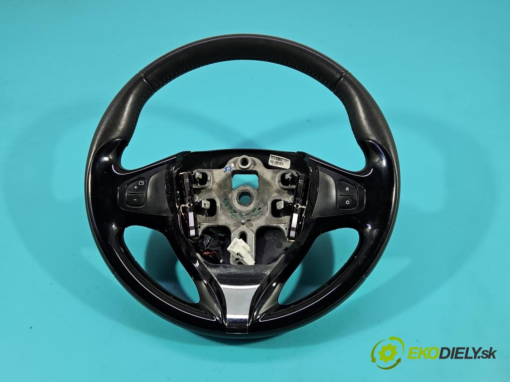 Renault Captur I 2013-2019 0.9 90 HP manual 66 kW 898 cm3 5- volant 985105453R (Volant)