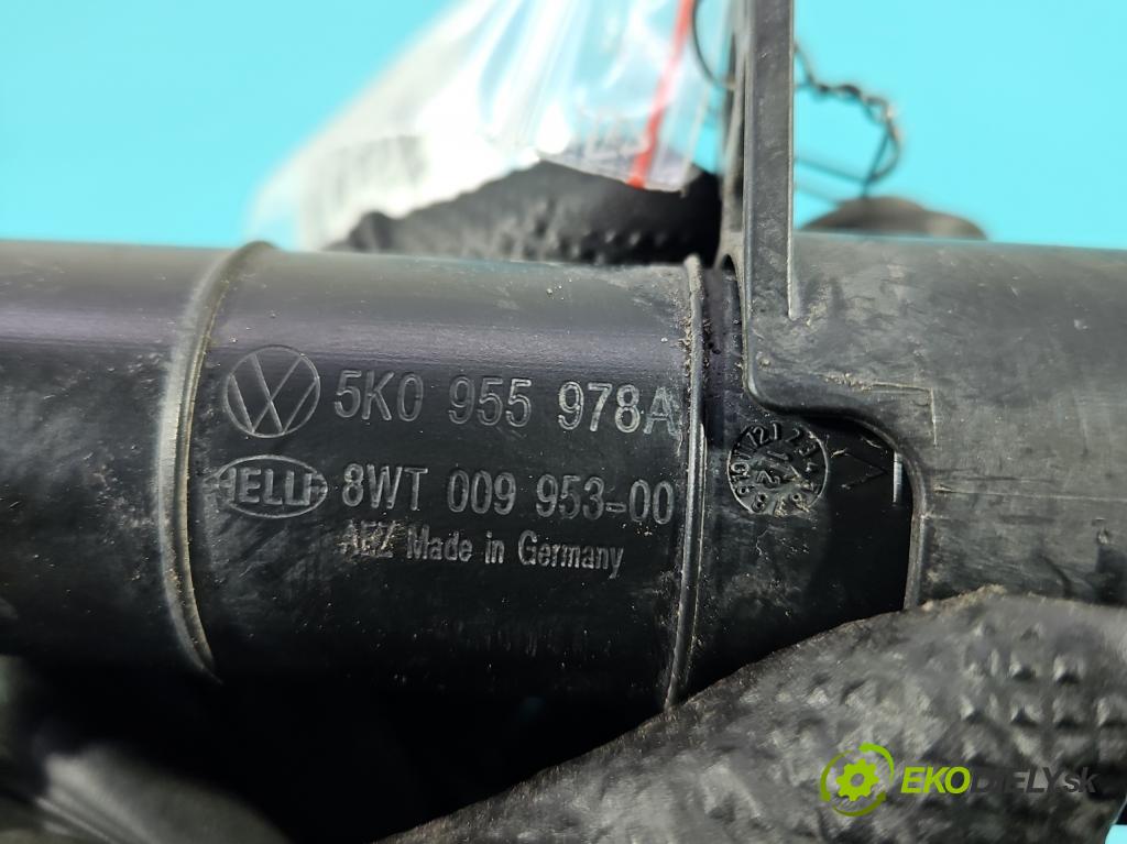Vw Jetta VI 2010-2018 1.6 tdi CAYC: 105 HP manual 77 kW 1598 cm3 4- ostrekovač reflektor: pravý 5K0955978A