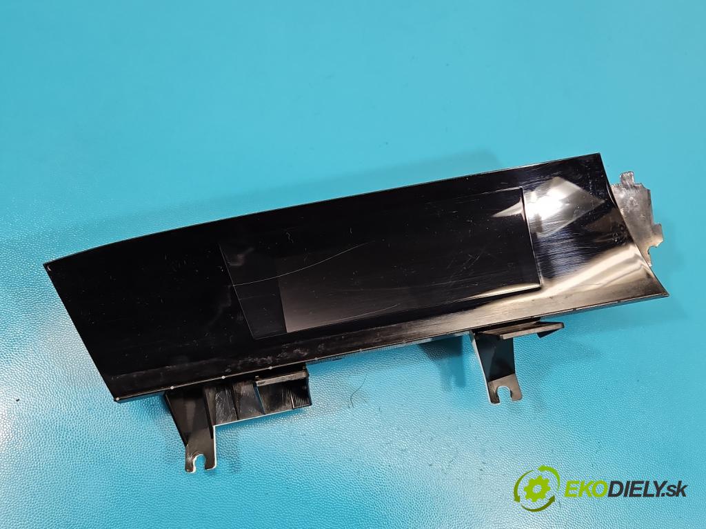 Honda Civic VIII 2006-2011 2.2 140 HP manual 103 kW 2204 cm3 5- Zobrazit: HR0343013 (Prístrojová doska)