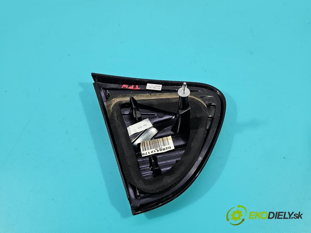 Renault Captur I 2013-2019 0.9 90 HP manual 66 kW 898 cm3 5- svetlo / reflektor zadné pravé 265500812R (Kľučka dverí ostatné)