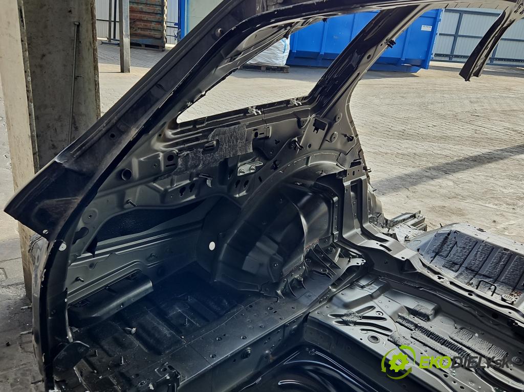 Mercedes E W213 2016-2023 2.0 cdi 654920 194KM: automatic 143 kW 1950 cm3 5- blatník zadné ľavý