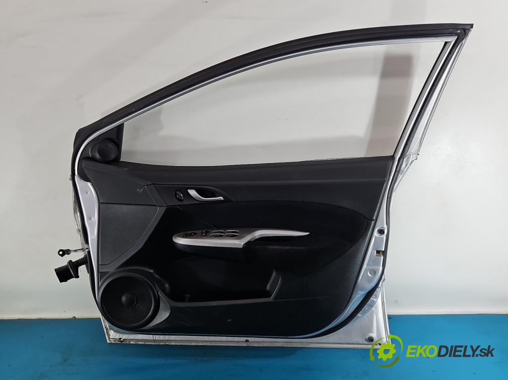 Honda Civic VIII 2006-2011 2.2 140 HP manual 103 kW 2204 cm3 5- dvere predné pravé  (Kľučka dverí ostatné)