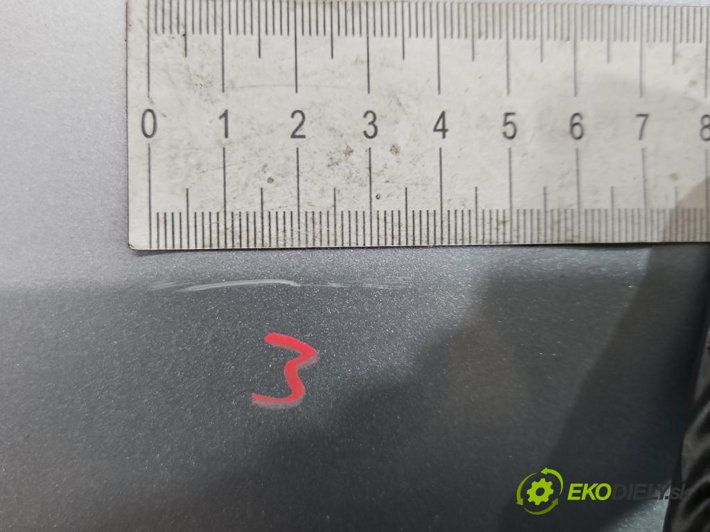 Honda Civic VIII 2006-2011 2.2 140 HP manual 103 kW 2204 cm3 5- dvere predné pravé  (Kľučka dverí ostatné)