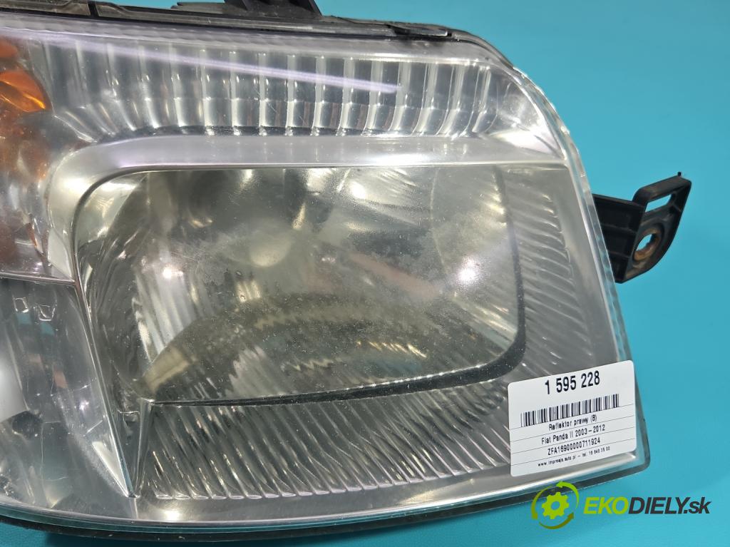 Fiat Panda II 2003-2012 1.1 8V 54 HP manual 40 kW 1108 cm3 5- Reflektor: pravý  (Svetlo predné pravé)