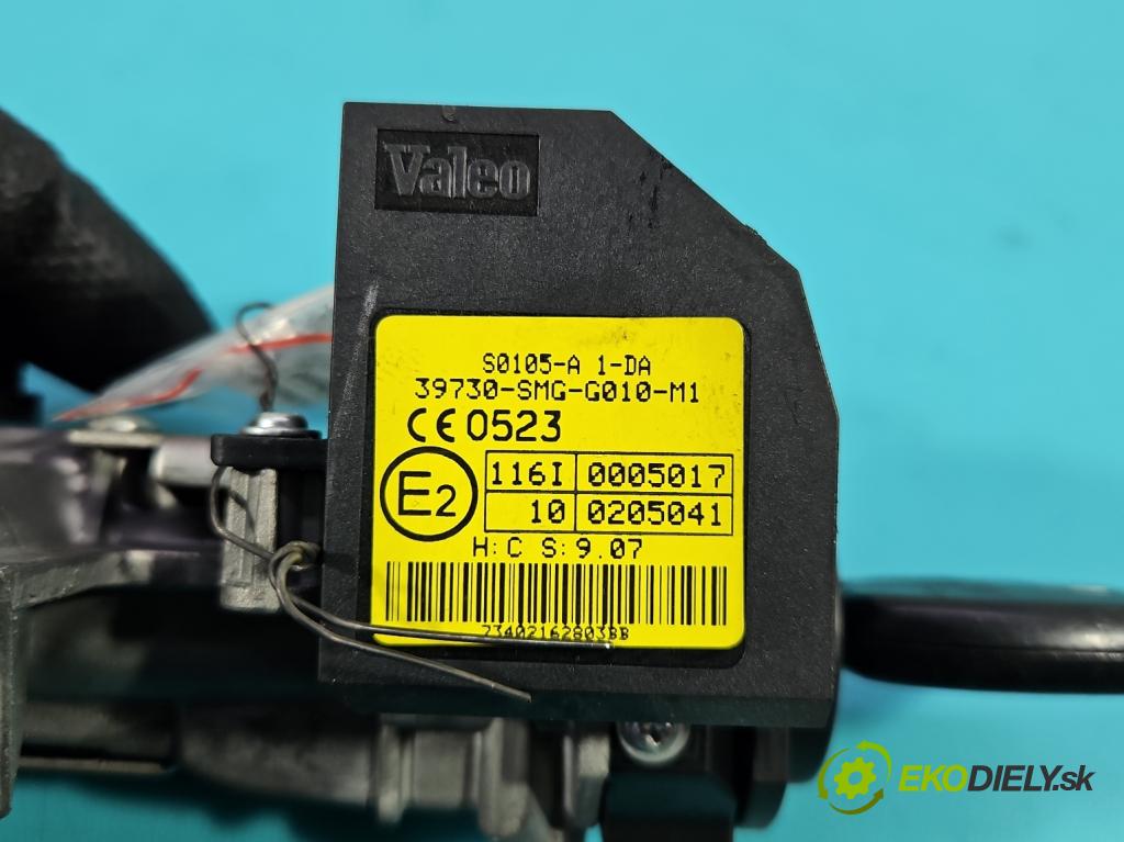 Honda Civic VIII 2006-2011 2.2 140 HP manual 103 kW 2204 cm3 5- Spínačka 39730-SMG-G010-M1 (Spínacia skrinka)