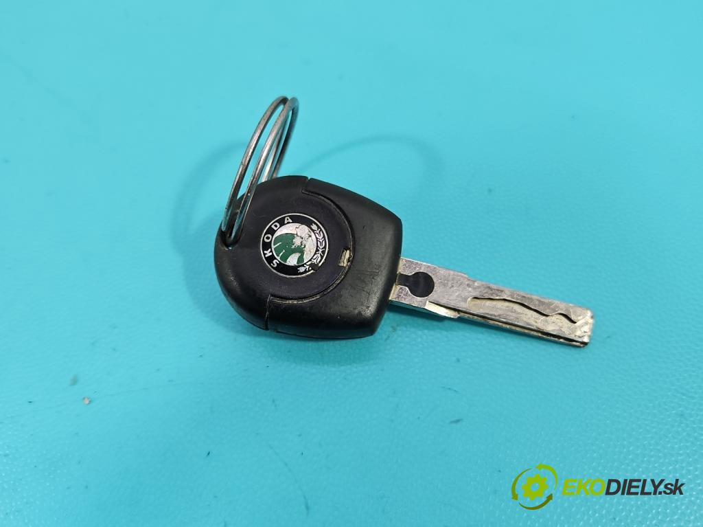 Skoda Fabia I 1999-2007 2.0 8V 116 HP manual 85 kW 1984 cm3 5- rukoväť predné ľavé mimo: 1U0837885/886 (Kľučka dverí vonkajšia predná ľavá)