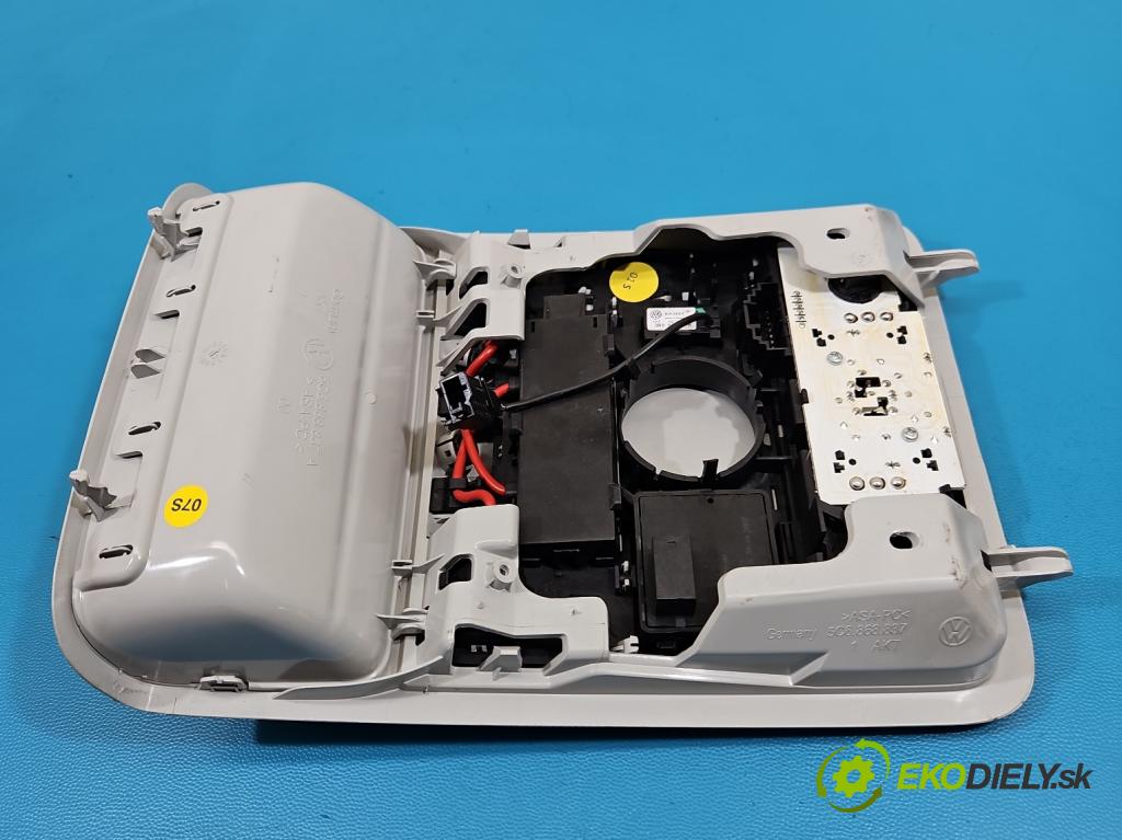 Vw Jetta VI 2010-2018 1.6 tdi CAYC: 105 HP manual 77 kW 1598 cm3 4- svetlo / reflektor interiéra 5C6868837A