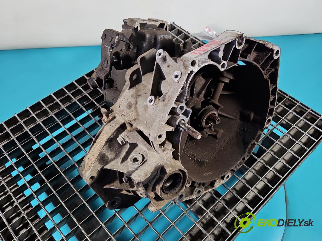 Fiat Panda II 2003-2012 1.1 8V 54 HP manual 40 kW 1108 cm3 5- prevodovka stupeň,rýchlosť manual 
