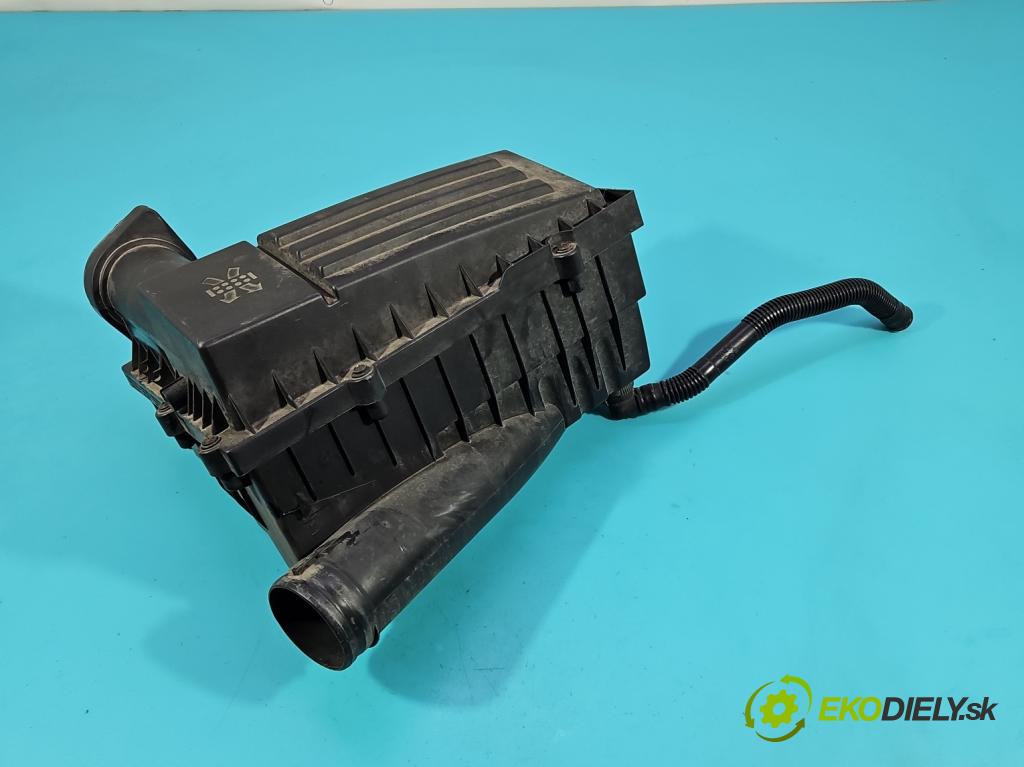 Vw Jetta VI 2010-2018 1.6 tdi CAYC: 105 hp manual 77 kW 1598 cm3 4- obal filtra vzduchu 3C0129601CA (Kryt vzduchového filtru)